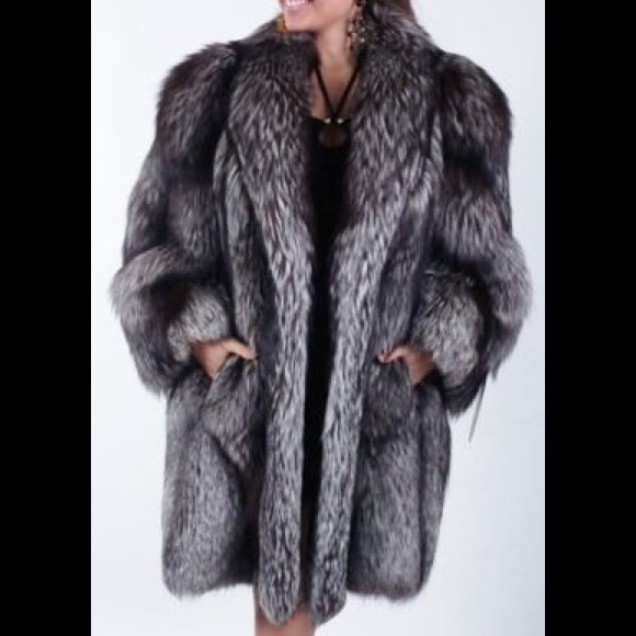 Vintage Jackets & Blazers - Vintage Silver Fox Fur Coat